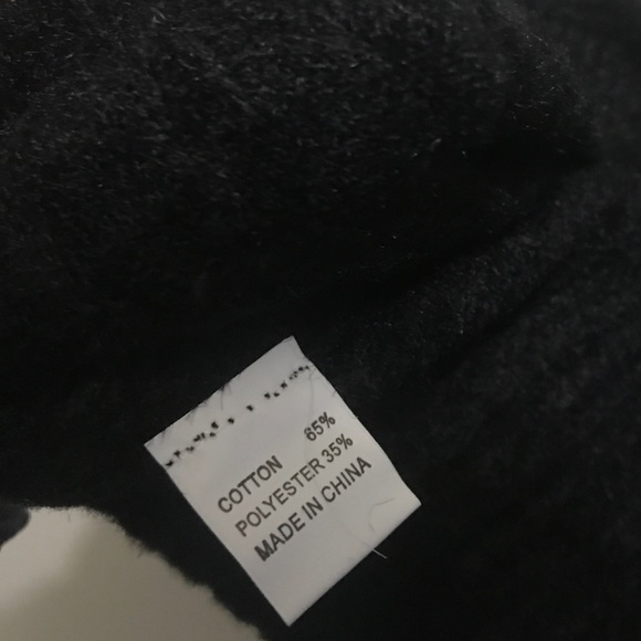 Turtle Neck Lightweight Sweater Top, Show Buttons - Picture 5 of 10